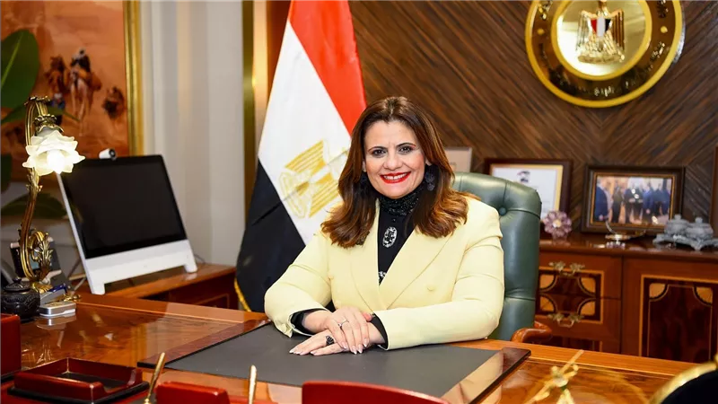 وزيرة الهجرة تستعرض تقريرا عن منجزات المبادرة الرئاسية 
