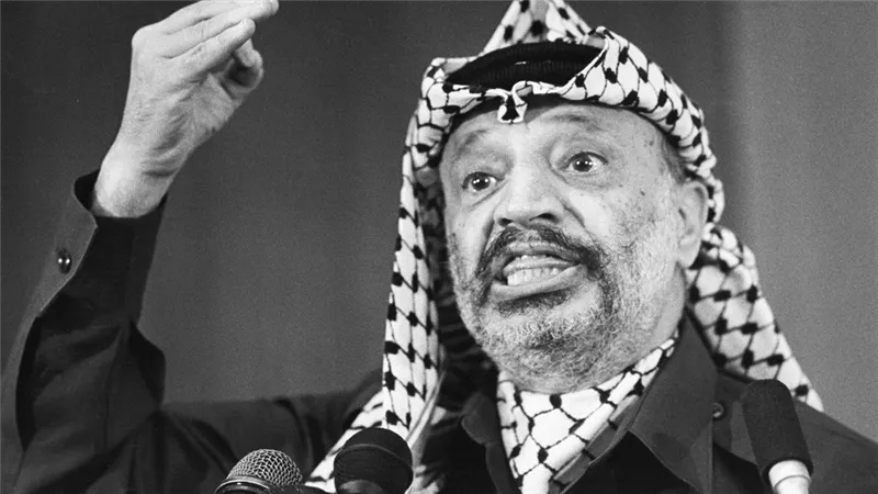 19 عام على استشهاد ياسر عرفات.. أسرار في حياة 