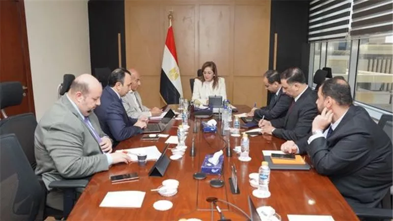 وزيرة التخطيط ورئيس مجلس إدارة صندوق مصر السيادي: إنشاء ١٠٠ مدرسة جديدة 