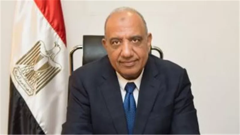 وزير قطاع الأعمال: مصر للألومنيوم تحصل على شهادة دولية بتبني المعايير البيئية