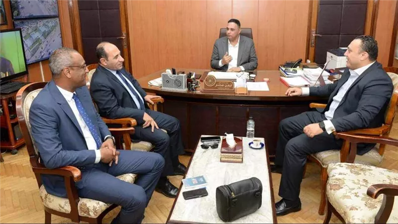 وفد هيئة التنمية الصناعية يبحث المطالب والمقترحات لحل مشكلات مصانع الدقهلية 