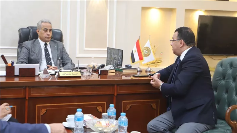 شحاتة يوجه بالتعاون في مجال 
