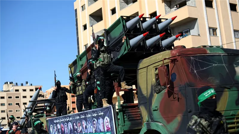  برشقات صاروخية.. إطلاق المقاومة الفلسطينية صواريخ بإتجاه جيش الإحتلال