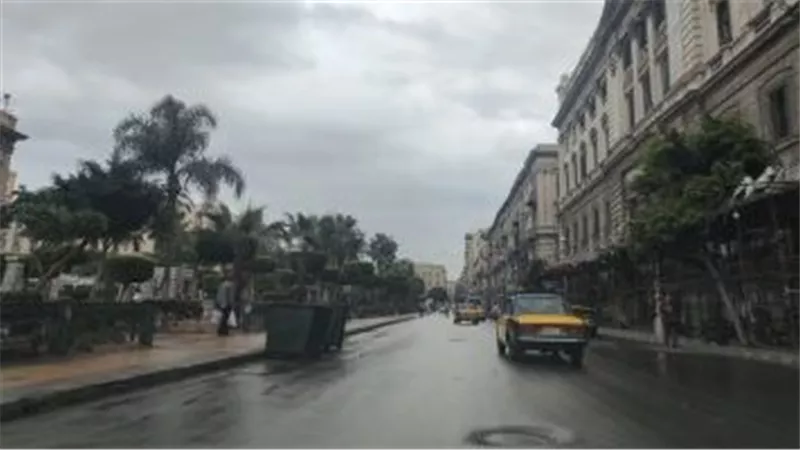 طقس معتدل اليوم وأمطار بالسواحل الشمالية