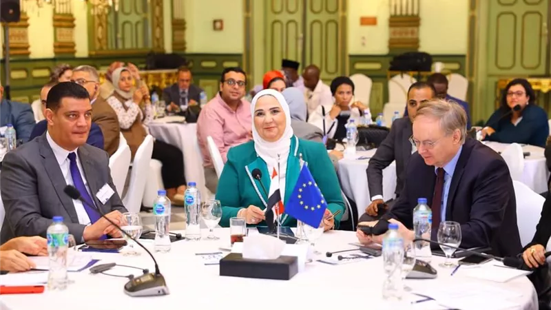القباج تفتتح ورشة العمل الحكومية حول إعادة إدماج العائدين من الخارج