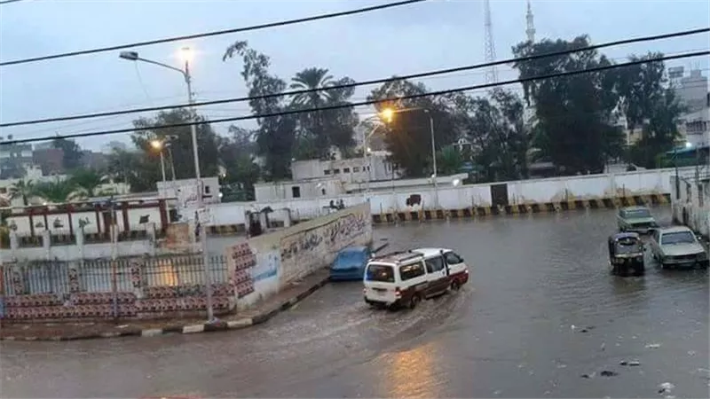 بالصور.. أمطار غزيرة وانخفاض فى درجات الحرارة وتكاثر السحب بجميع مراكز الدقهلية