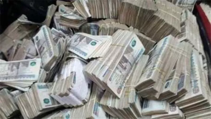 غسـل 5 مليون جنيهاً.. ضبط شخص بتهمة الإتجار غير مشروع بالنقد الأجنبي