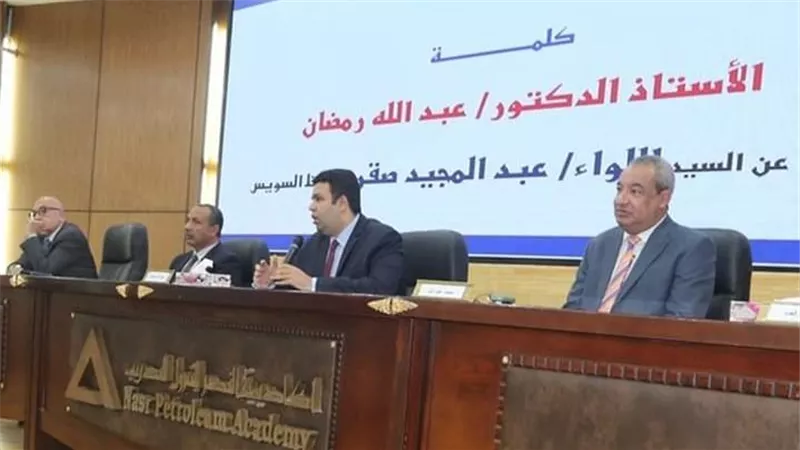 نائب محافظ ومسئولي البنك الزراعي المصري يسلمون 25 جهاز عروسين للأسرالاولى بالرعاية  