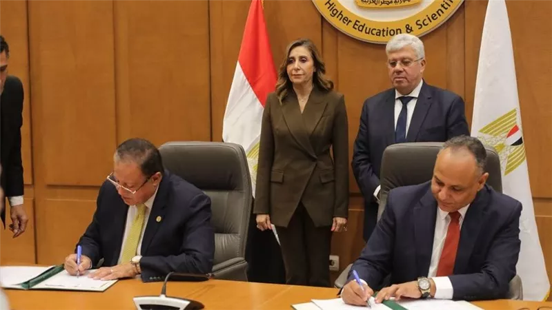 وزيرا التعليم العالي والثقافة يشهدان توقيع بروتوكول تعاون لتطوير ودعم صناعة محتوى الطفل 