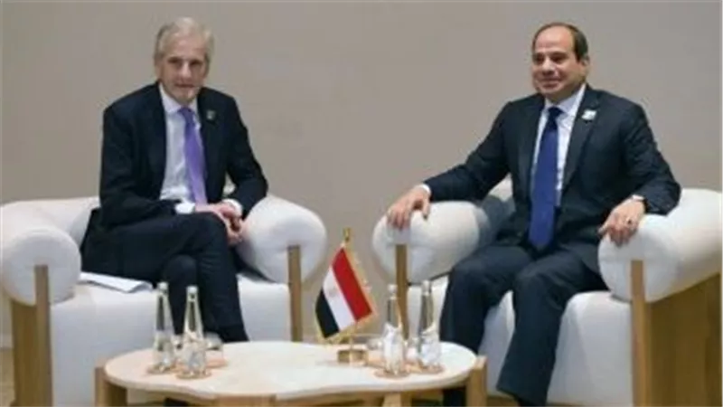 الرئيس السيسى لرئيس وزراء النرويج: مصر مستمرة فى مساعيها للتهدئة بغزة