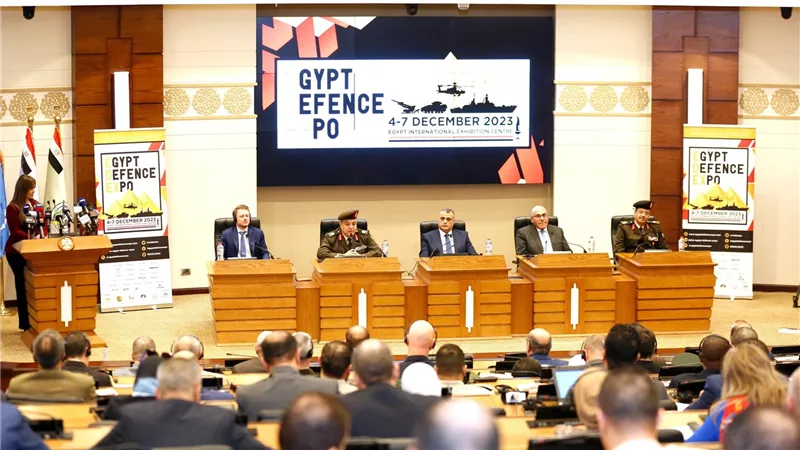 القوات المسلحة تنظم مؤتمراً صحفياً للإعلان عن فعاليات المعرض الدولى للصناعات الدفاعية 