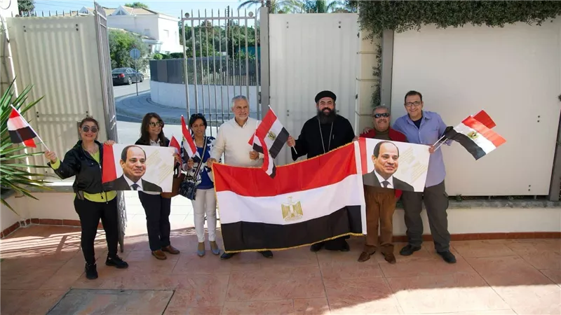المصريون بجنوب أفريقيا يصوتون في اليوم الثانى لانتخابات الرئاسة