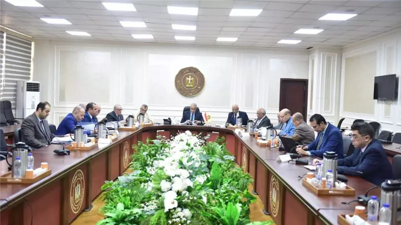 مجلس إدارة صندوق تمويل التدريب والتأهيل يجتمع برئاسة وزير العمل