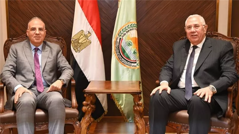 وزيرا الرى والزراعة يترأسا اجتماع اللجنة التنسيقية العليا بين الوزارتين لبحث الموضوعات والمشروعات المشتركة