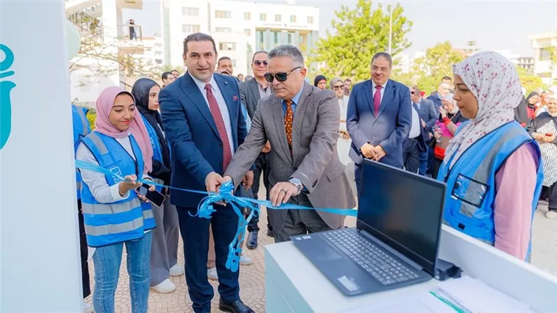  رئيس جامعة السويس يفتتح مقر 