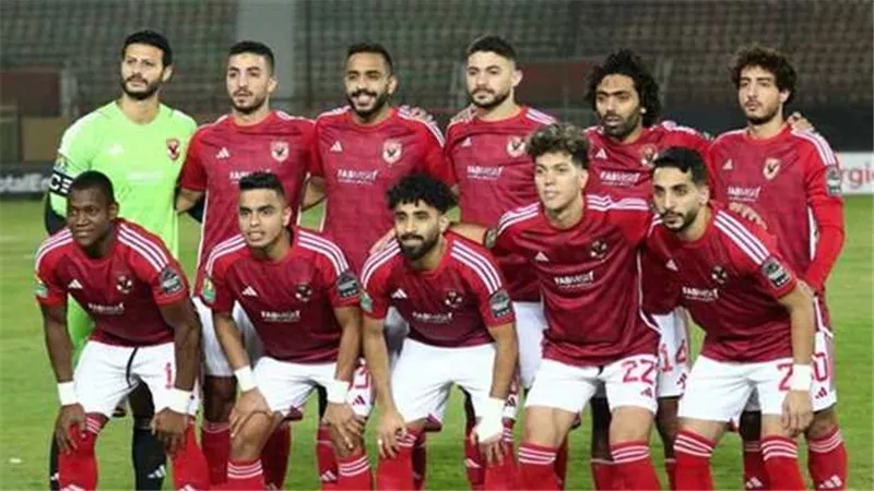تعرف على طاقم تحكيم مباراة الأهلي وشباب بلوزداد في دوري أبطال أفريقيا