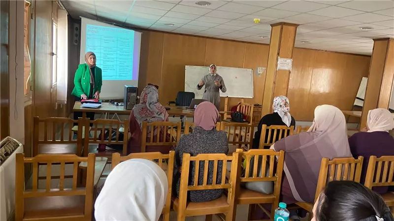 بدء فاعليات الدورة التدريبية للأطباء بصحة السويس بمجال الكتابة العلمية