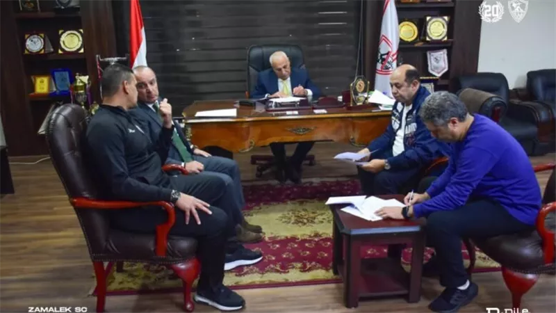 بشكل مؤقت.. معتمد جمال يوقع عقود رسمية لتدريب الزمالك