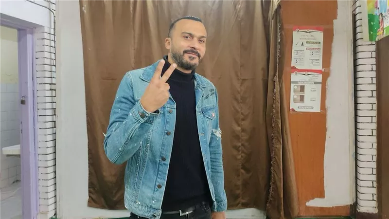 إبراهيم سعيد يدلي بصوته في انتخابات الرئاسة 2024 بمصر الجديدة