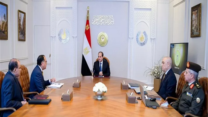 متابعة مشروعات المدن الجديدة.. تفاصيل إجتماع الرئيس السيسي اليوم 