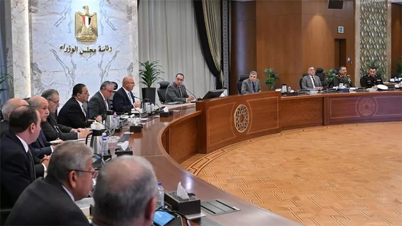 رئيس الوزراء يترأس اجتماع المجلس الأعلى للموانئ