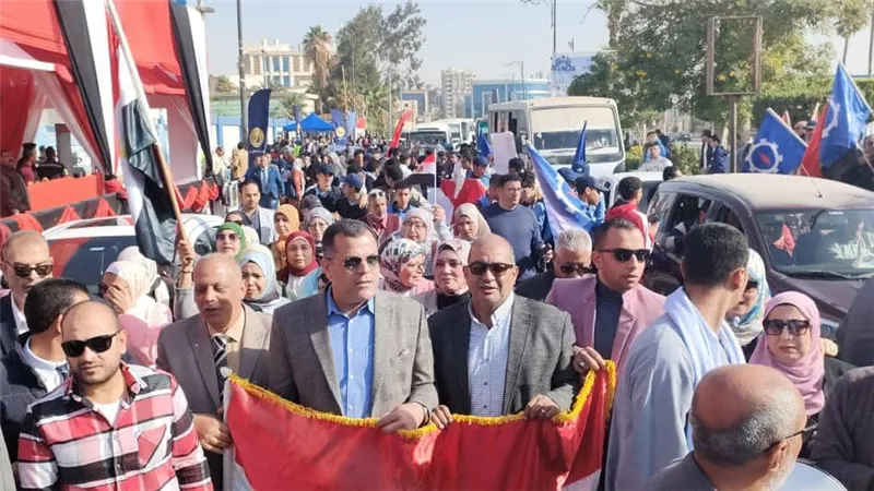 لليوم الثالث.. السوايسة خرجوا عن بكرة أبيهم لإختيار رئيس مصر الجديد