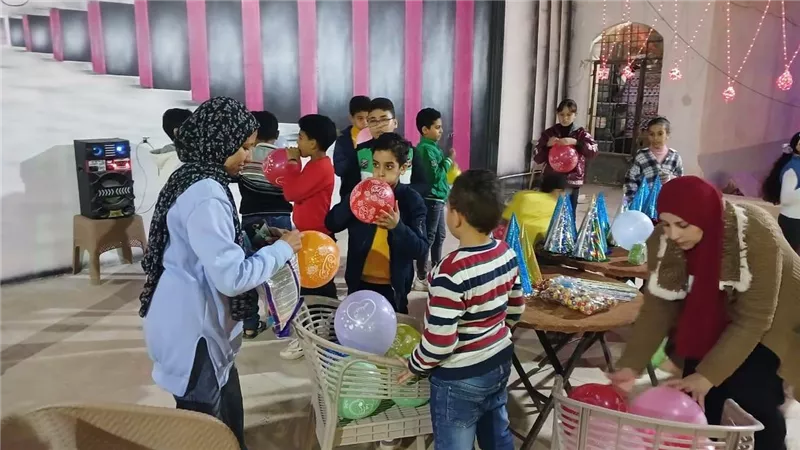 شباب السلام بالسويس يحتفل بعيد الطفولة
