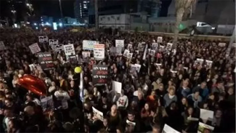 مظاهرات فى إسرائيل تطالب بإسقاط حكومة نتنياهو وإطلاق سراح باقى الأسرى