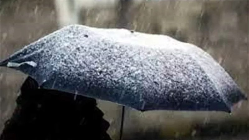 رياح مثيرة للرمال غدا وأمطار بالسواحل الشمالية والصغرى بالقاهرة 14 درجة