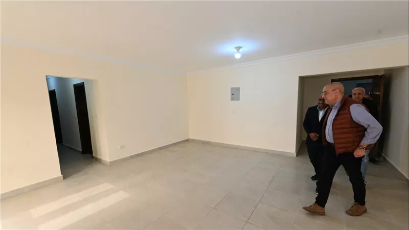 وزير الإسكان يتفقد وحدات المبادرة الرئاسية 