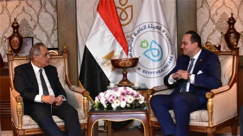 رئيس هيئة الرعاية الصحية يلتقي نائب وزير الإتصالات لمتابعة ميكنة منظومة التأمين الصحي الشامل 