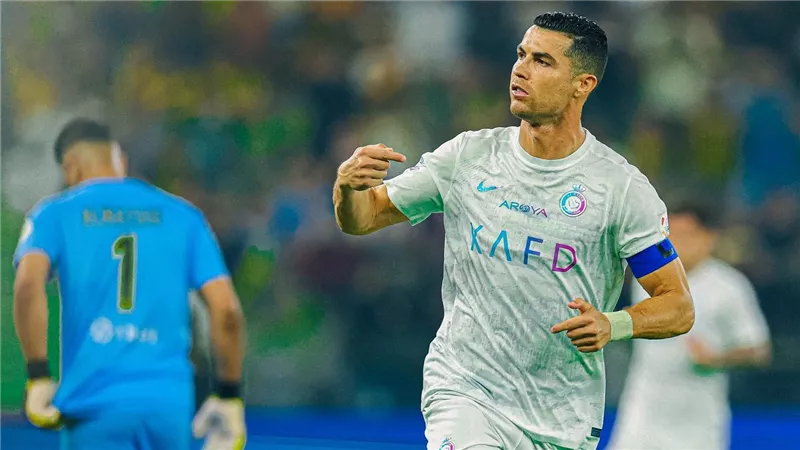 كلاسيكو الدوري السعودي.. النصر يكتسح الاتحاد 