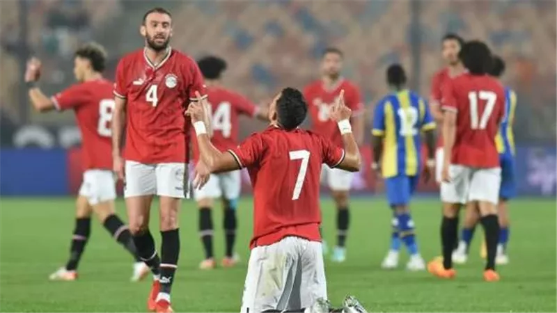 بهدف تريزيجيه.. منتخب مصر يتقدم على تنزانيا فى الشوط الأول