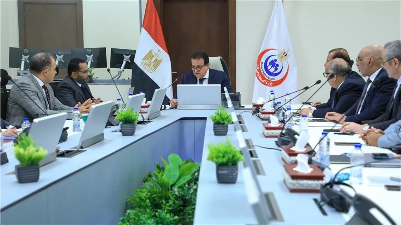 وزير الصحة يوجه الشكر لقيادات الوزارة والعاملين بها على نجاح خطة التأمين الطبي للانتخابات الرئاسية