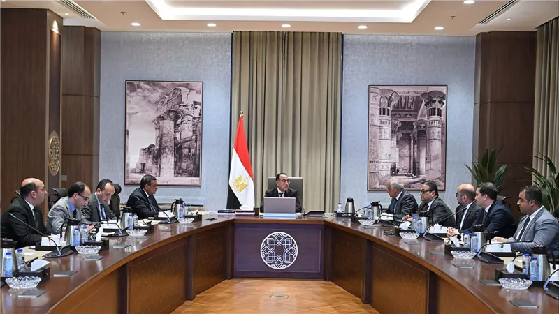 رئيس الوزراء يتابع عددا من مشروعات التطوير بمحافظة الجيزة