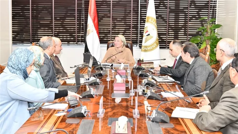 وزيرة البيئة: نسعى لتوفير مرجع لمتخذي القرار لاتخاذ الإجراءات المناسبة للتعامل مع نوبات الطقس الحارة