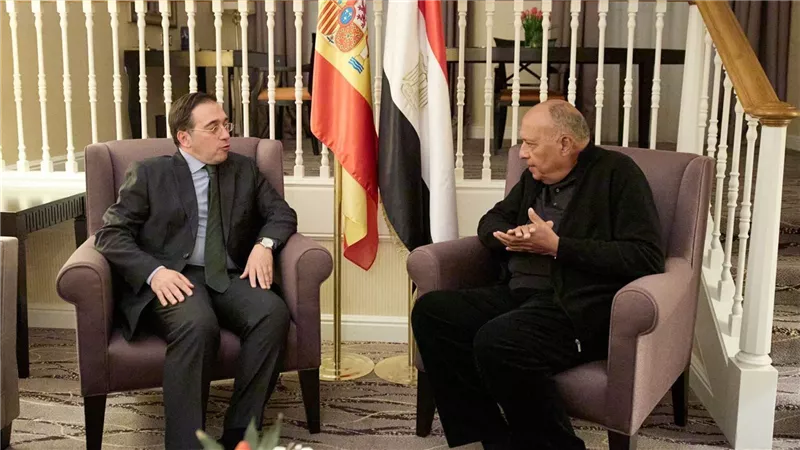 سامح شكري يستقبل وزير خارجية إسبانيا