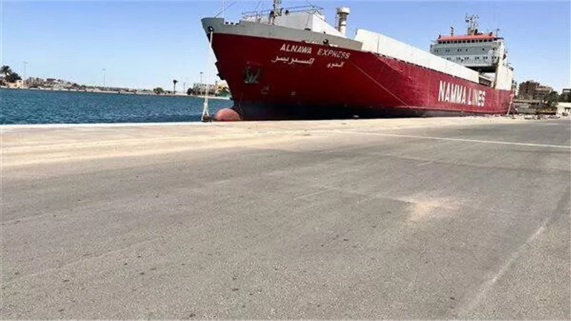 ميناء بورتوفيق يستقبل 800 سيارة قادمة من السعودية