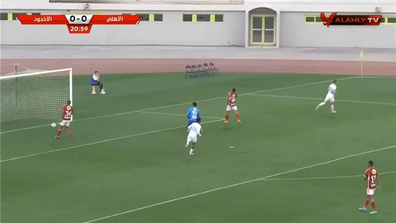 بمشاركة وسام أبو علي.. الأهلي يخسر 1-2 من الأخدود السعودي ودياً