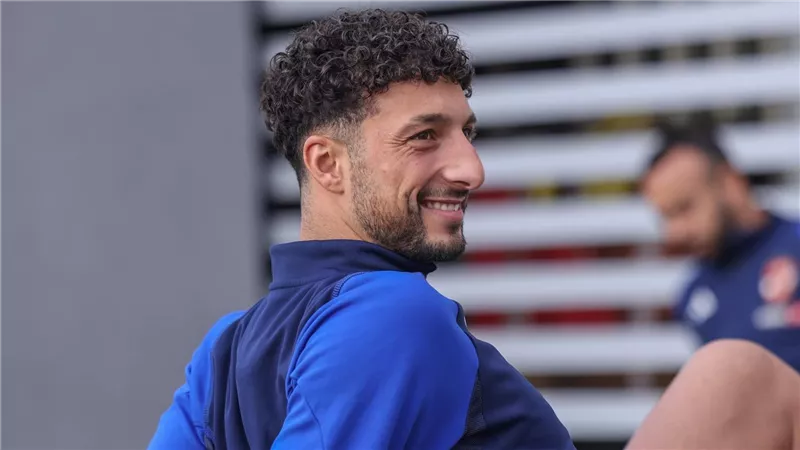 كواليس الصفقة.. وسام أبو علي رفض الدوري الإنجليزي واختار الأهلي
