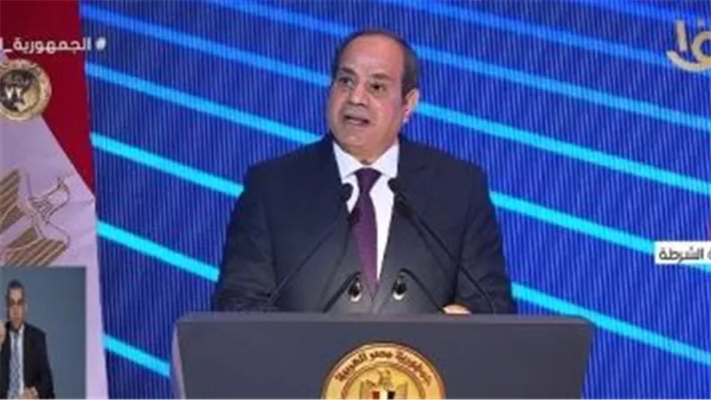 الرئيس السيسى: عيد الشرطة يوم جليل وقف فيه أبطالنا ليدافعوا عن كرامة وعزة بلادهم ومصر أمانة