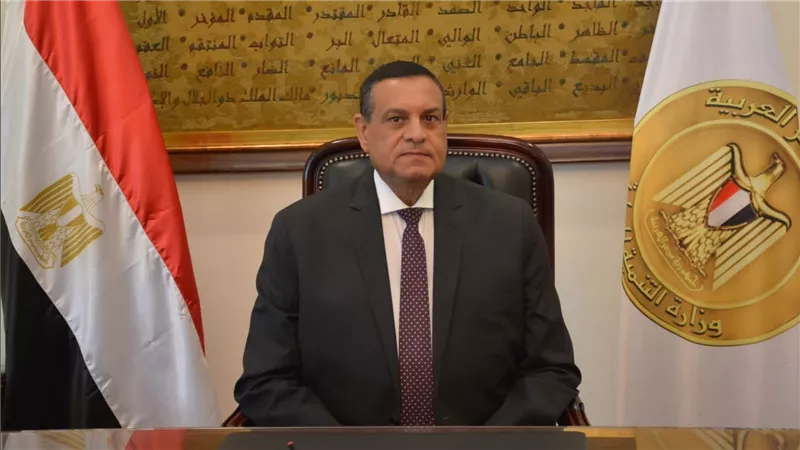 وزير التنمية المحلية يتابع جهود المحافظات لمواجهة تعديات البناء المخالف على الأراضي الزراعية وأملاك الدولة