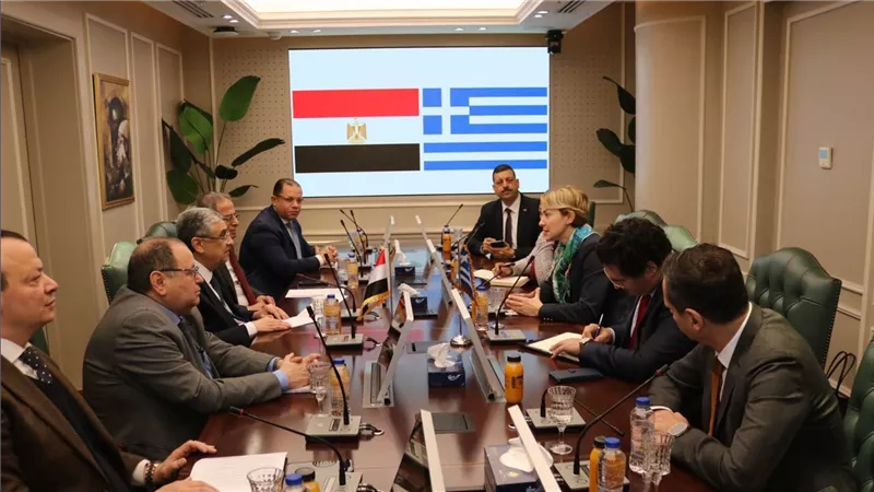 وزير الكهرباء يستقبل نائبة وزير البيئة والطاقة اليوناني  لبحث سبل التعاون بين مصر واليونان في مجال الكهرباء 