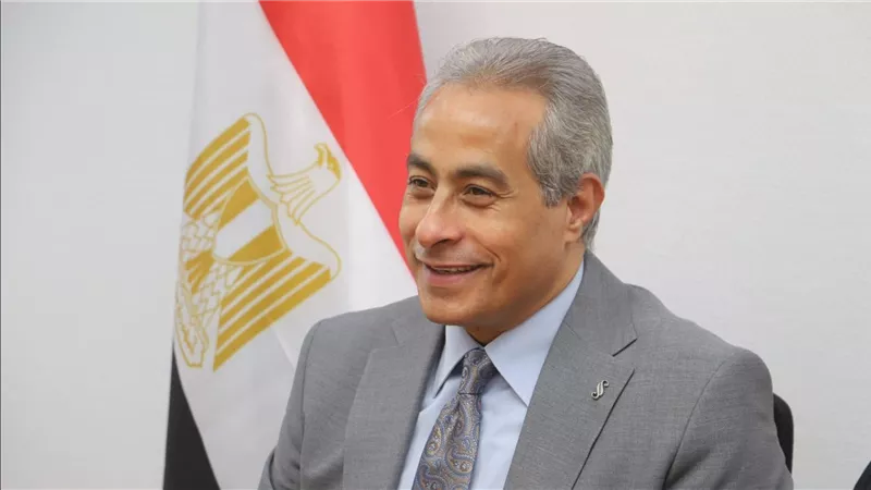 وزارة العمل :الخميس المُقبل إجازة للعاملين بالقطاع الخاص بمناسبة ذكرى ثورة 25 يناير وعيد الشرطة