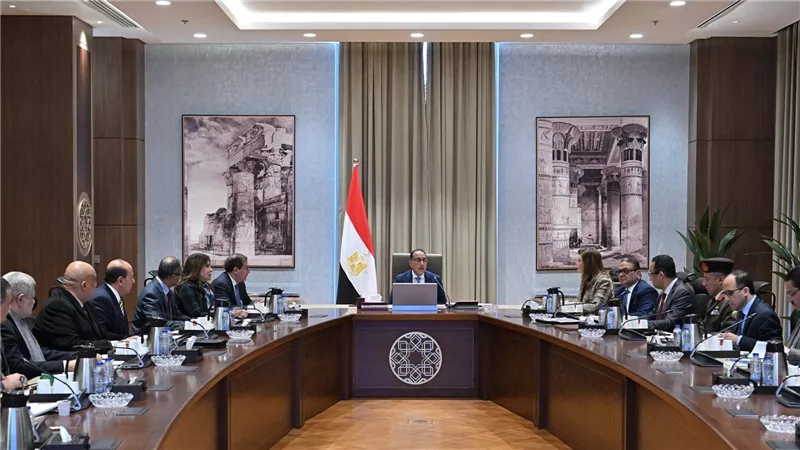 رئيس الوزراء يتابع مستجدات موقف تنفيذ مشروعات المبادرة الرئاسية 