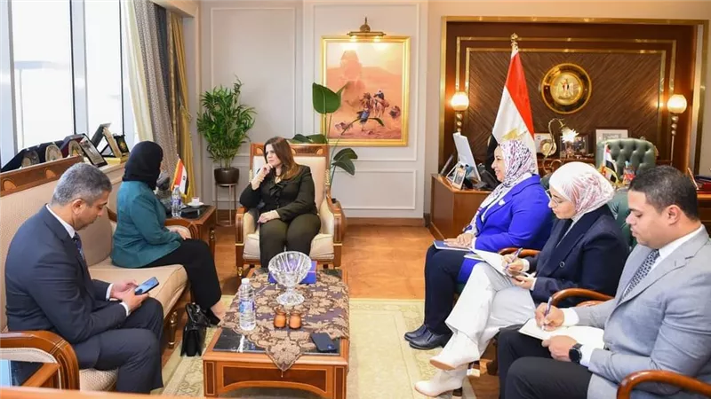 وزيرة الهجرة تستقبل سفيرة البحرين في مصر لبحث التعاون المشترك