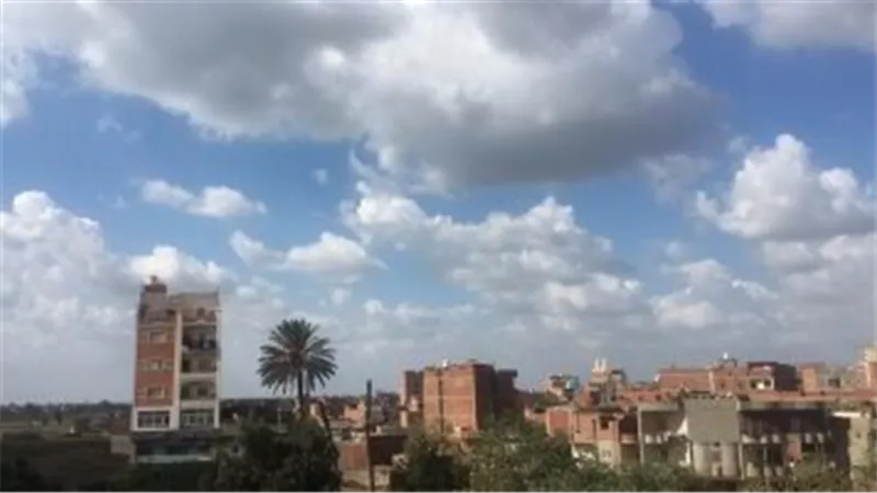 الأرصاد: استقرار الأحوال الجوية وارتفاع طفيف بدرجات الحرارة خلال النهار
