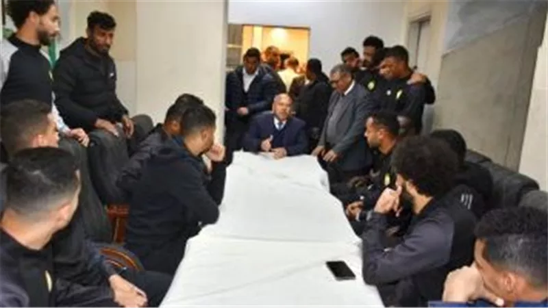 وزير النقل يلتقى لاعبى السكة الحديد ويطالبهم بتحقيق حلم الصعود للممتاز