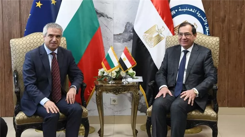 وزير البترول يلتقي نظيره البلغاري