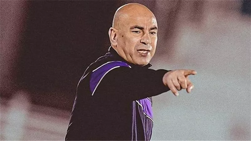 وجبة سمك.. أسرار بشأن تسمم المدير الفني للفراعنة حسام حسن